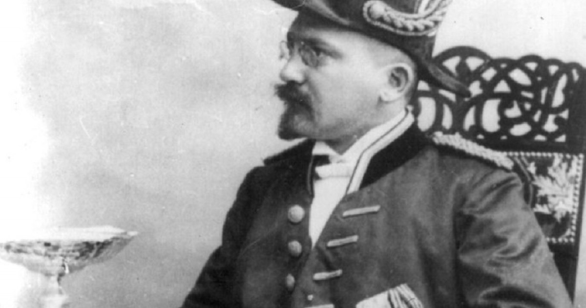 Emil Krebs Ville Lære Alle Sprog I Verden
