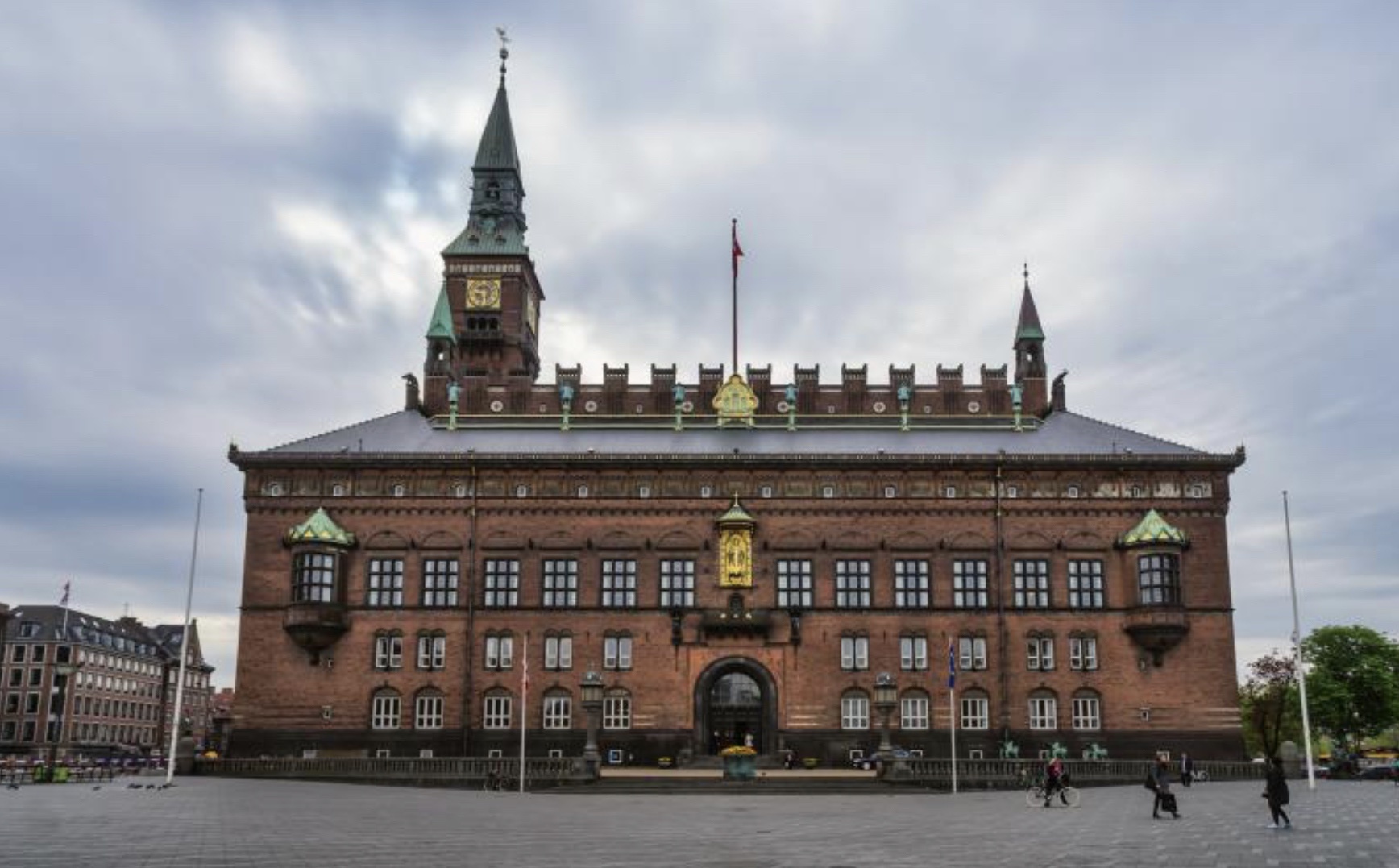 Podcastserie vil omskrive historien om Københavns Rådhus
